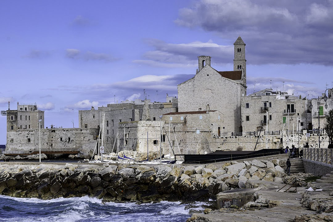 Paese del quale non ricordo il nome, Puglia 2016