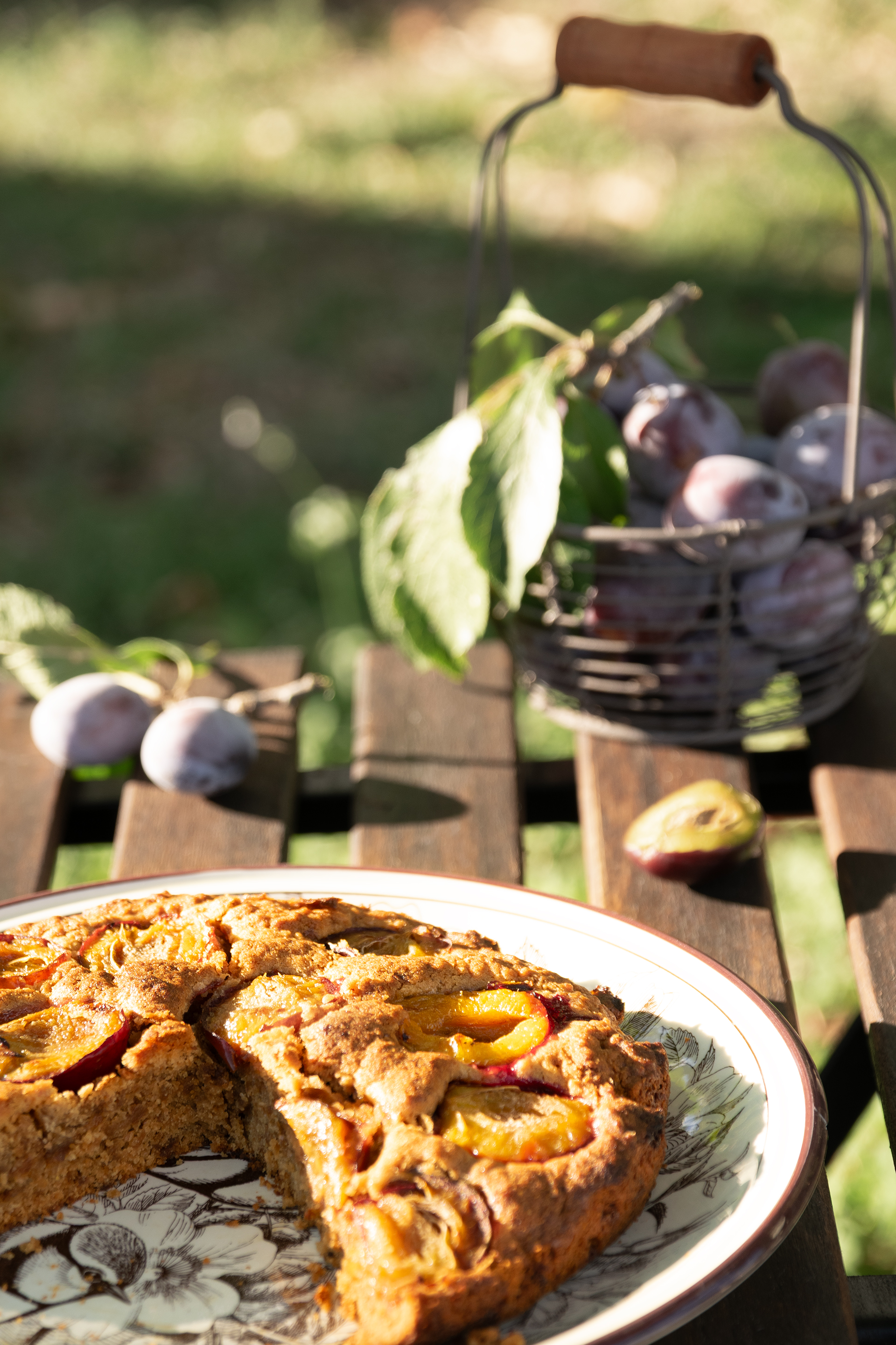 Torta di prugne con farina integrale